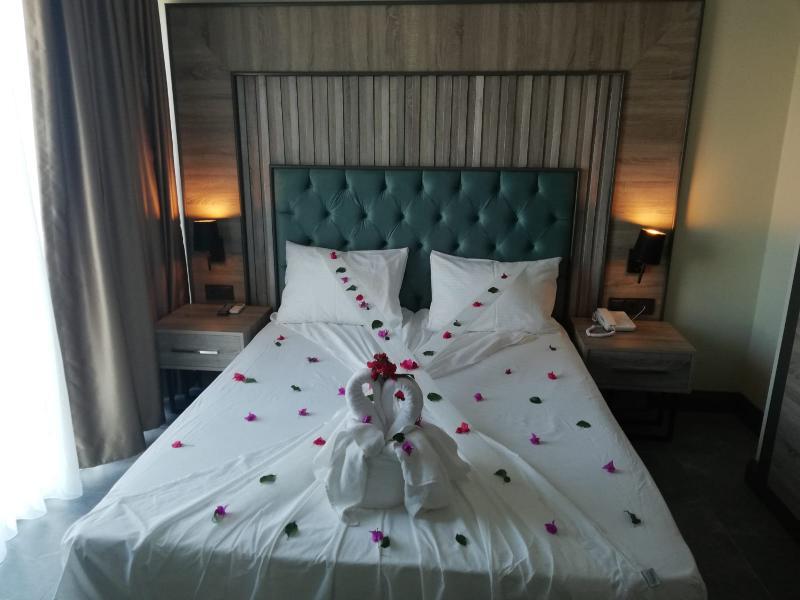 Rodinn Park Hotel Antalya Zewnętrze zdjęcie