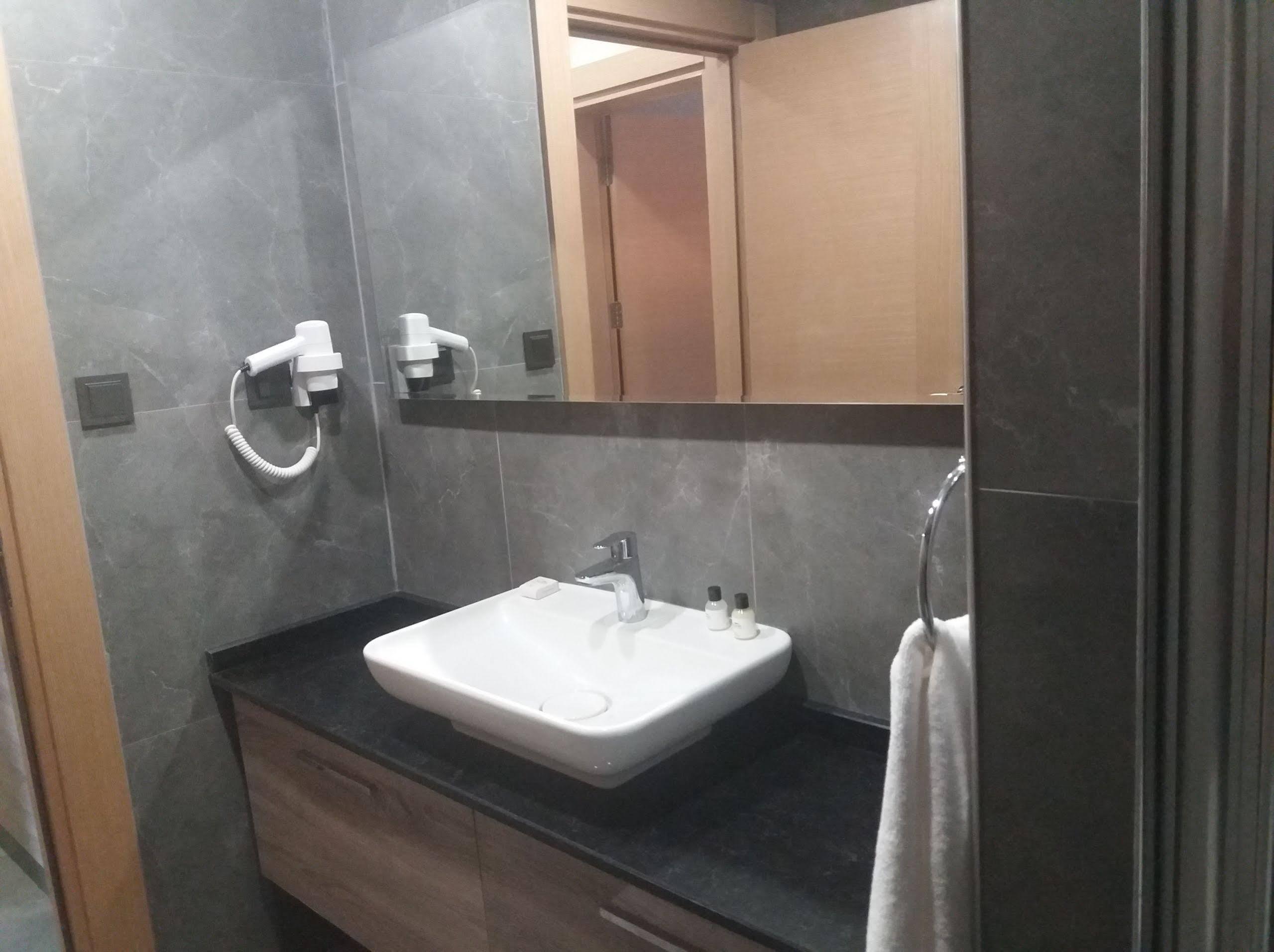 Rodinn Park Hotel Antalya Zewnętrze zdjęcie