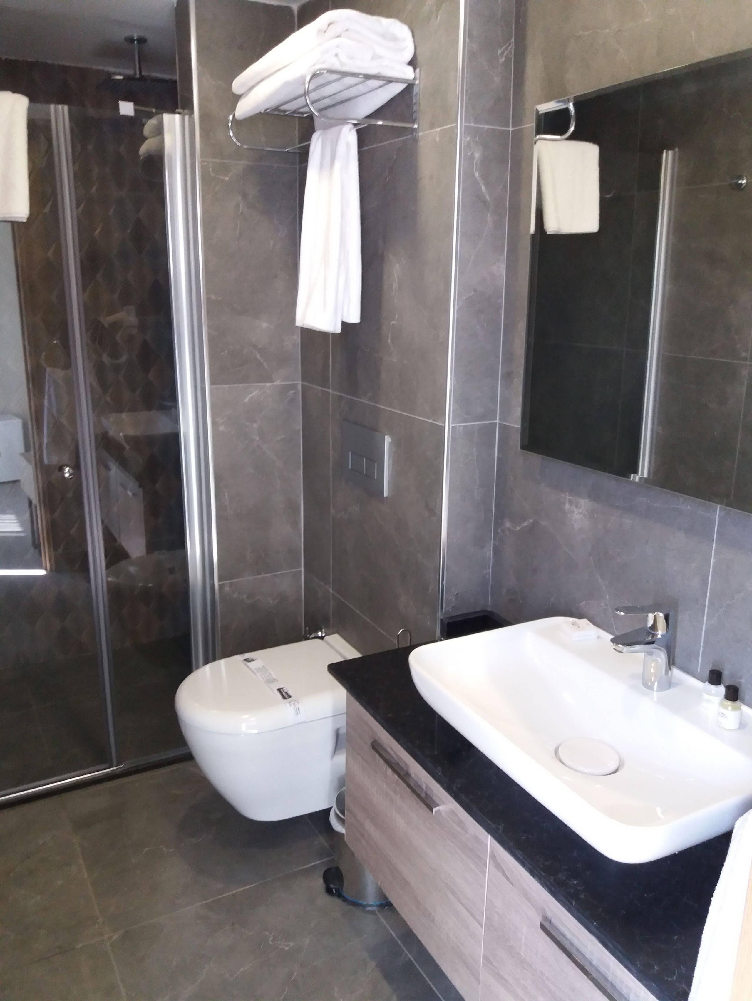 Rodinn Park Hotel Antalya Zewnętrze zdjęcie